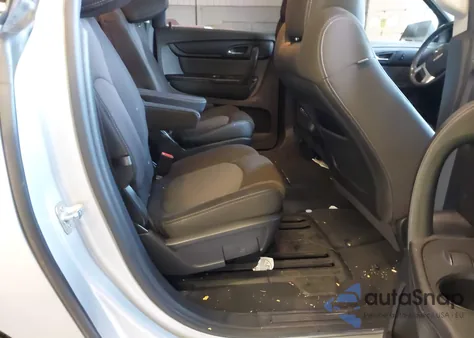 2017 Chevrolet Traverse 1Lt z USA, uszkodzony, nr VIN 1GNKVGKD4HJ197691